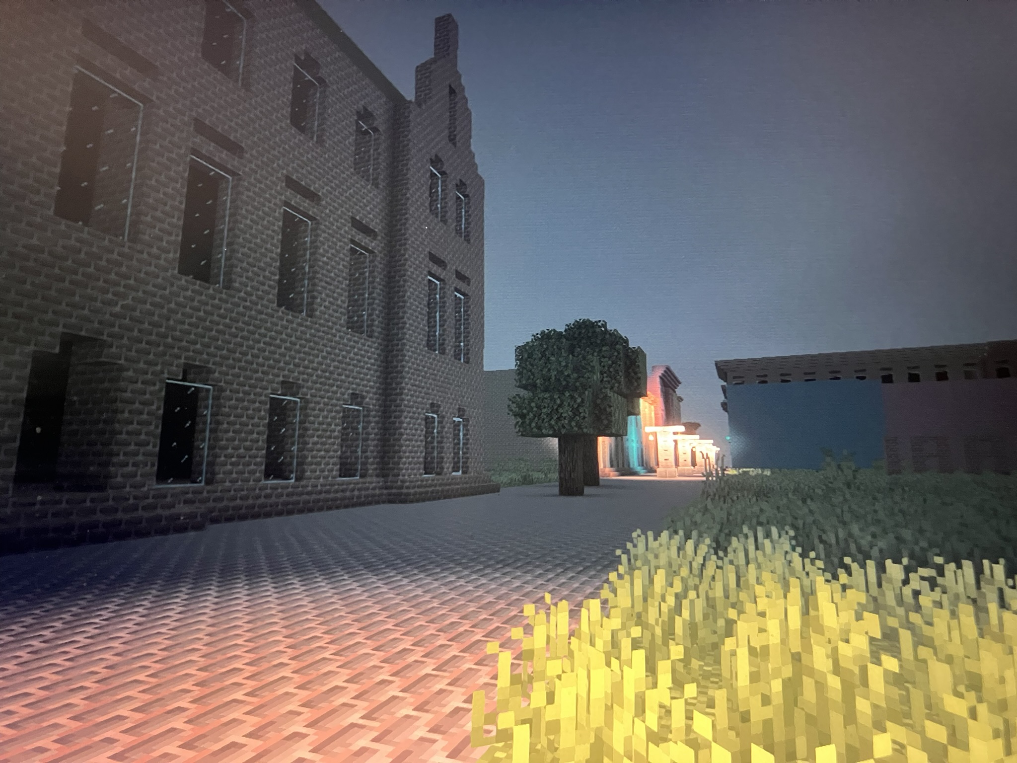 Нічна вулиця України